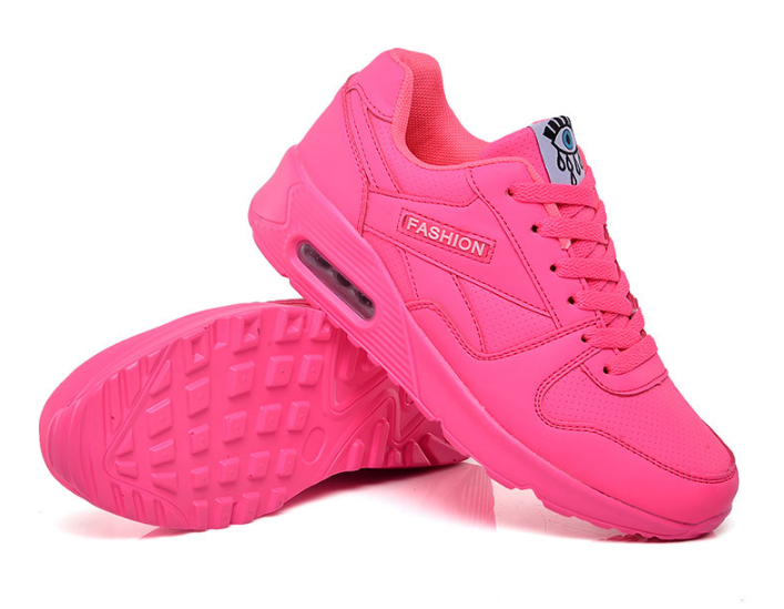 Lichte sneakers van splitleer met luchtkussen