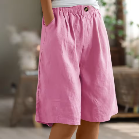 Luchtige short met elastische taille en toelopende pijpen