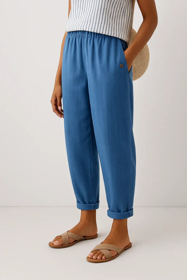 Nicoletta | Rechte damesbroek van katoenmix met elastische taille