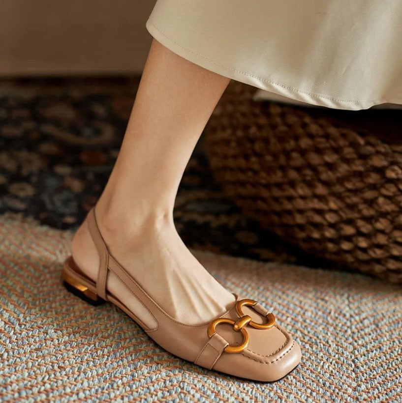 Platte slingbacks met verstelbaar hielbandje