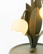 Sculpturale bloemen-tafellamp