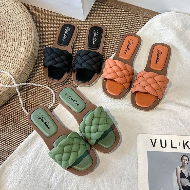 Sandalen met gevlochten banden