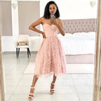 Strapless kant midi jurk met korsettop