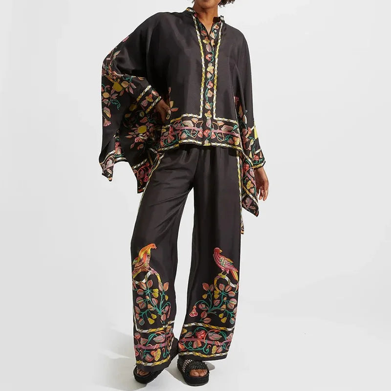 Tweedelige dames linnen streetwear-set met ethno-print