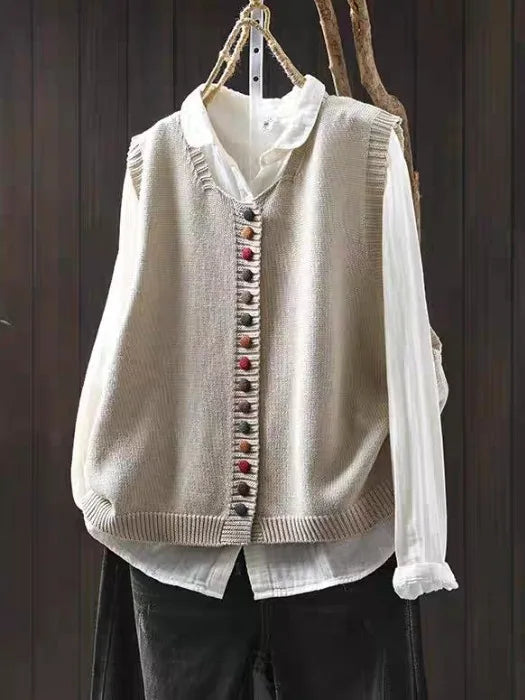 Jozefina | Soepelvallend vest met klassieke hals