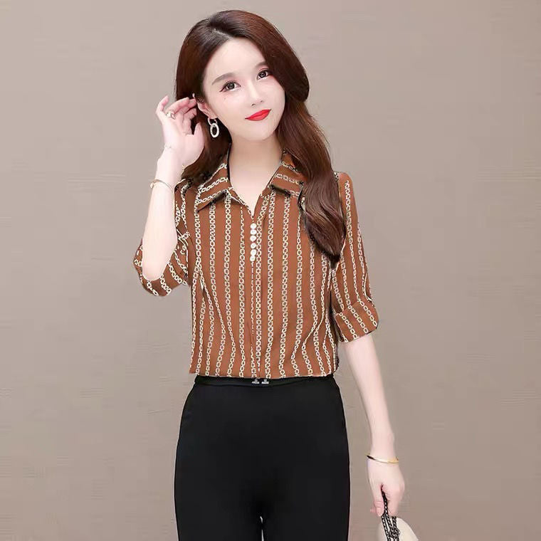Dames chiffon blouse met knopen & omgeslagen kraag