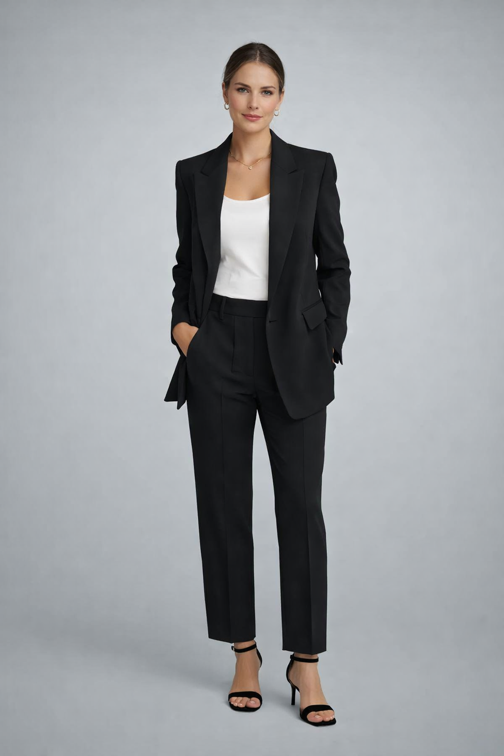 Kaja | Tweedelig pak met éénknoopsblazer en pantalon met persvouw