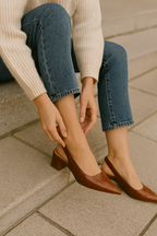 Slingback pumps met blokhak
