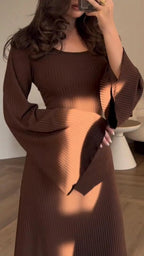 Bodycon maxi jurk met vetersluiting