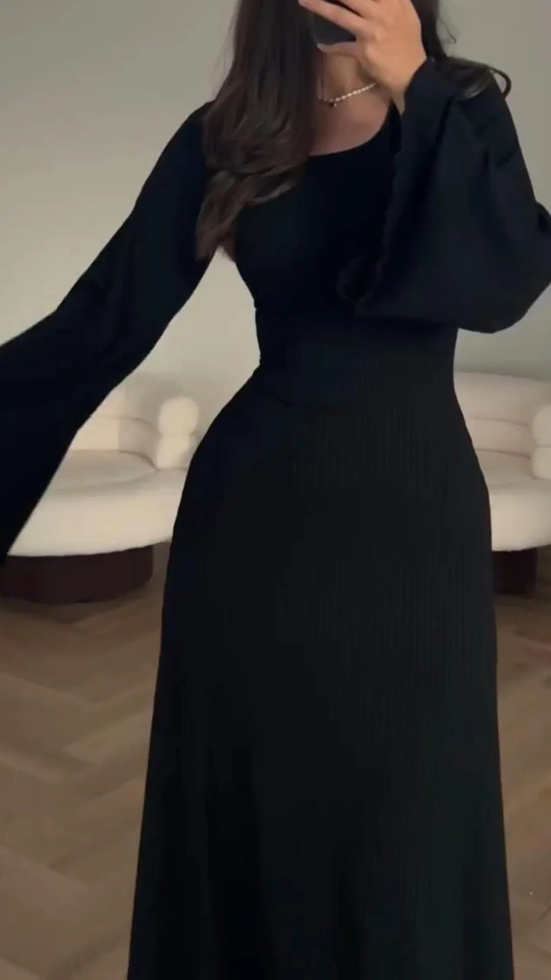 Bodycon maxi jurk met vetersluiting