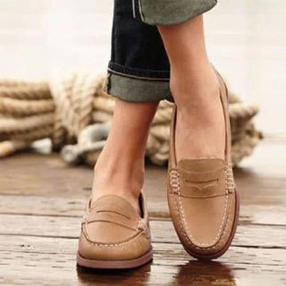 Klassieke damespennyloafers met flexibele uitvoering