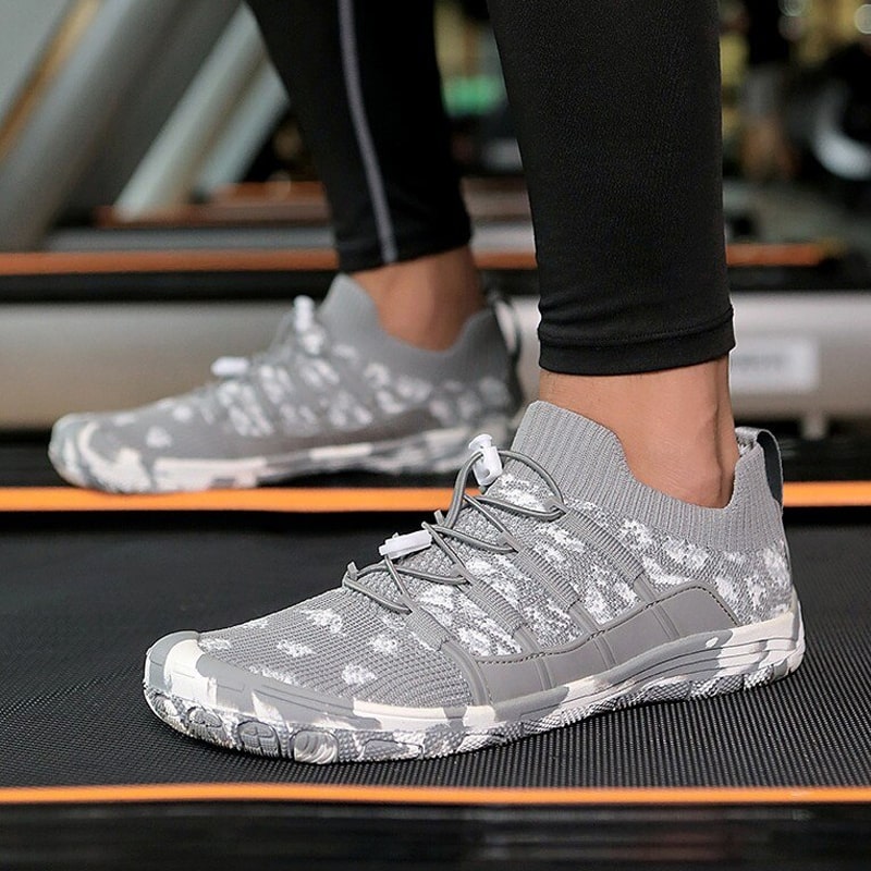 Barefoot sneakers met antislipzool – Noor
