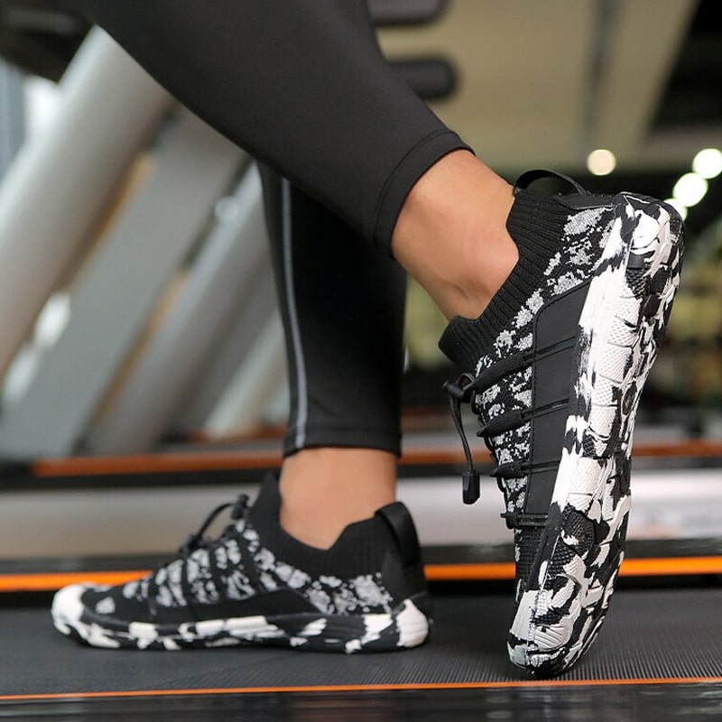 Barefoot sneakers met antislipzool – Noor