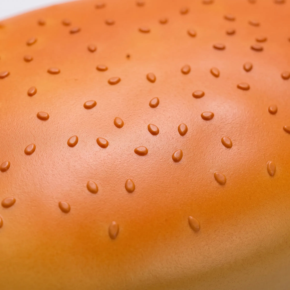 Gelaagde, originele lunchbox in de vorm van een hamburger