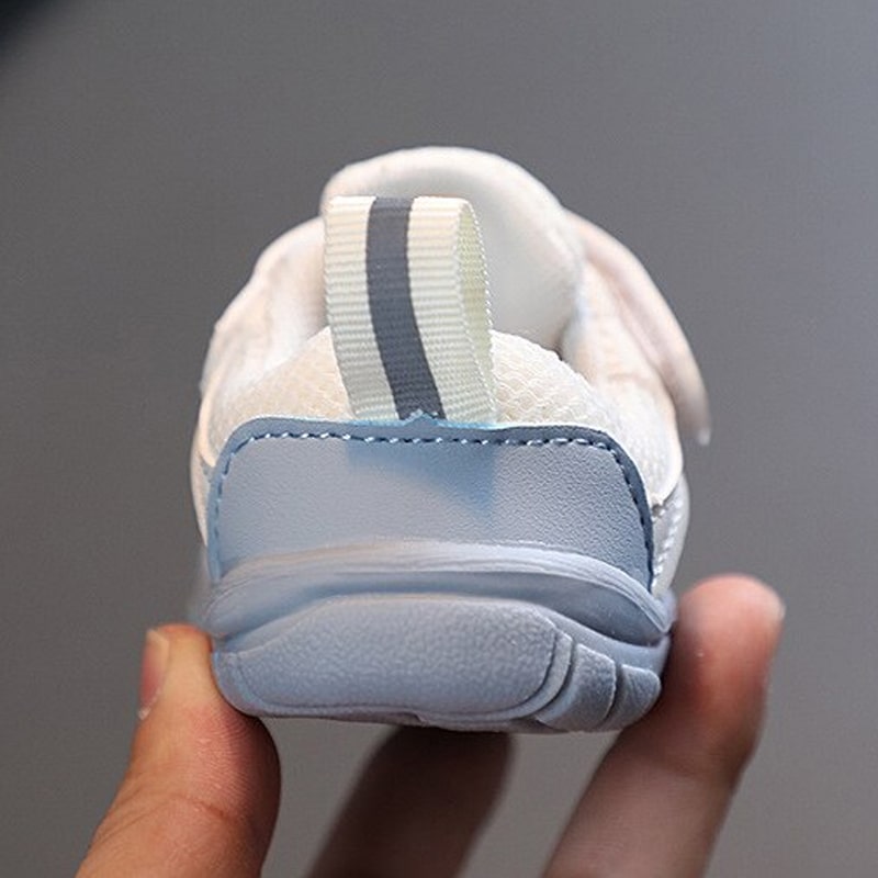 Baby barefoot sneakers