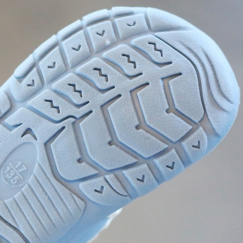 Baby barefoot sneakers