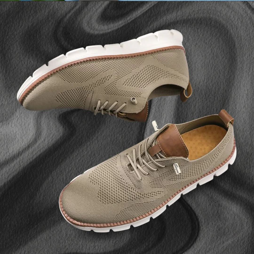 Gebreide herensneakers met veters en aantreklus