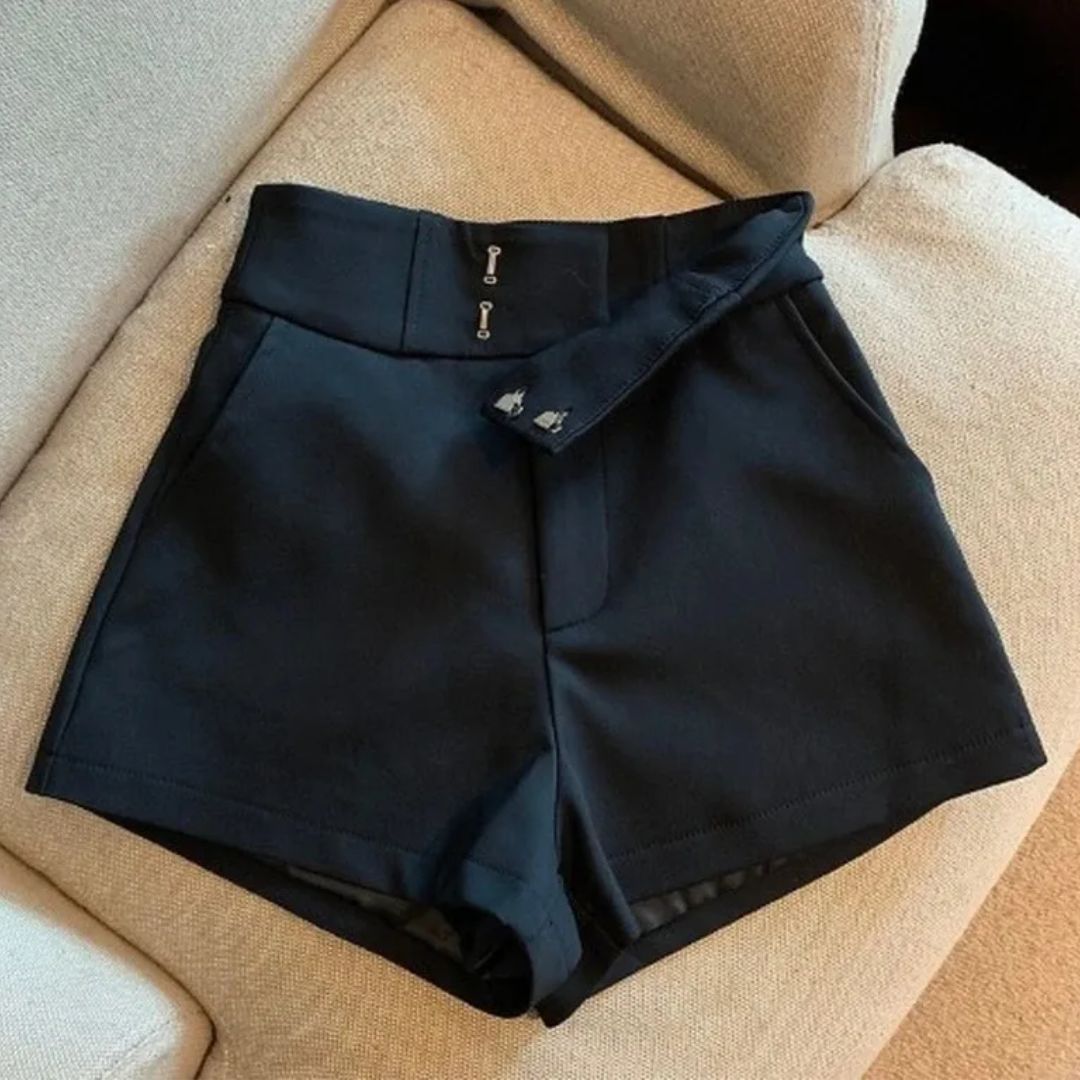 Cathy short met wijde pijpen