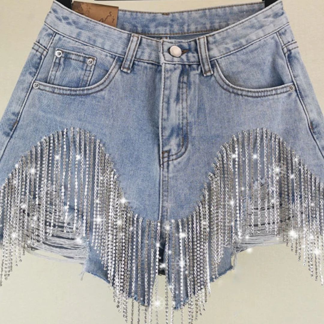 Pinky diamond short