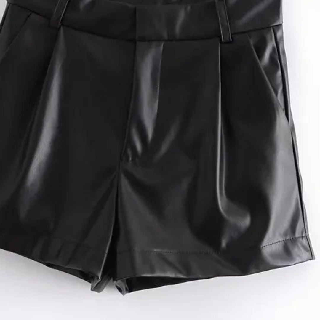 Angel leren short