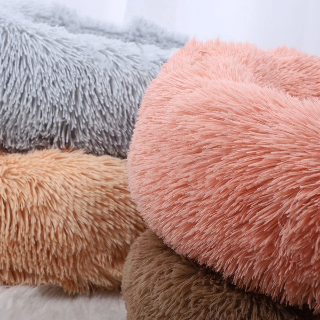 Pluchen huisdierenbed in donutvorm