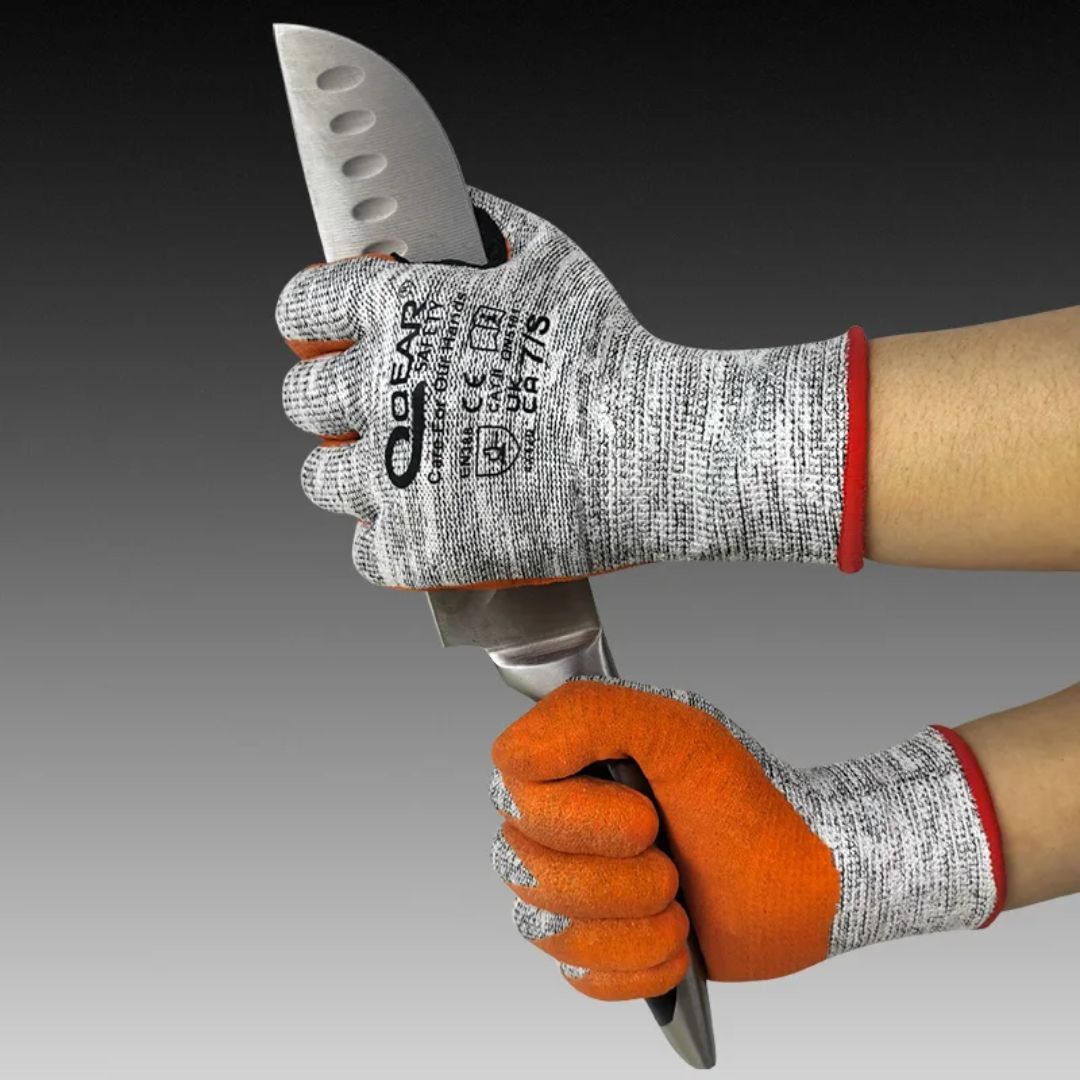 Beschermende werkhandschoenen met nitrilcoating en antislip