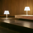 Zonne-energie tafellamp – Noor