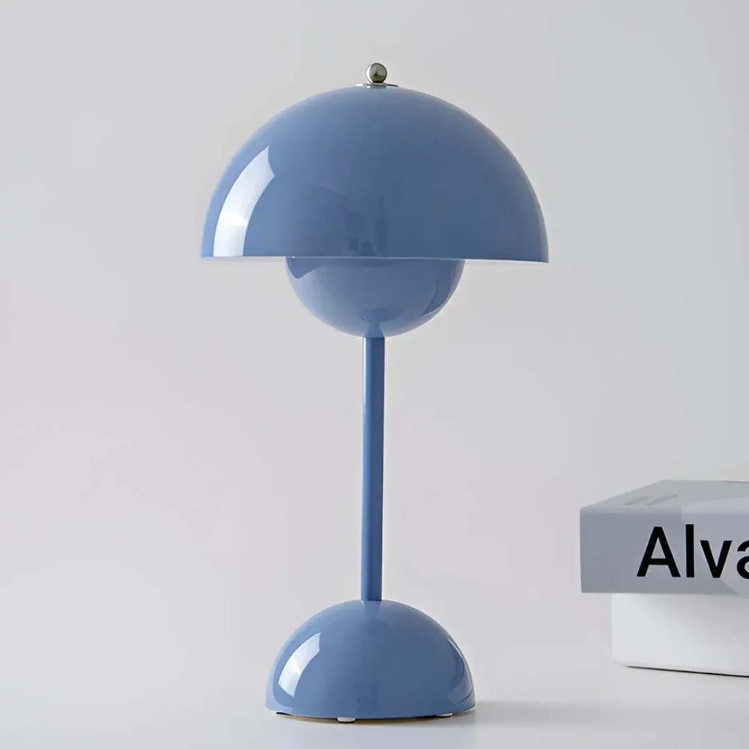 Scandinavische tafellamp met luminous flair