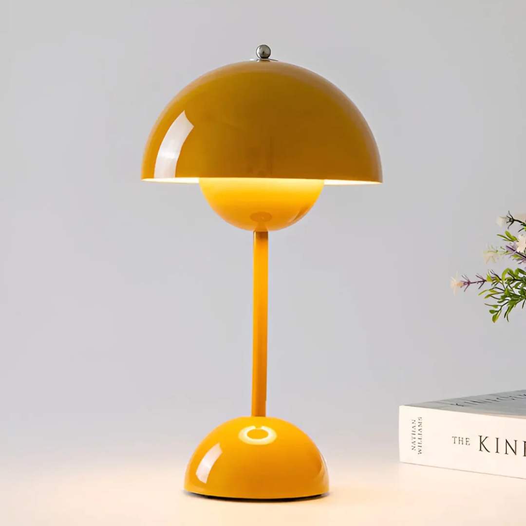 Scandinavische tafellamp met luminous flair