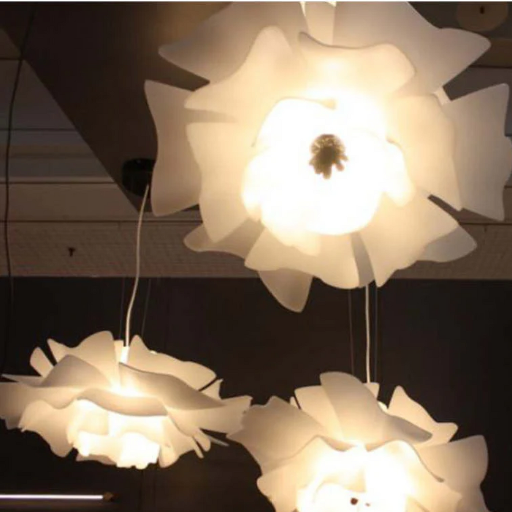 Design hanglamp bloem wit metaal