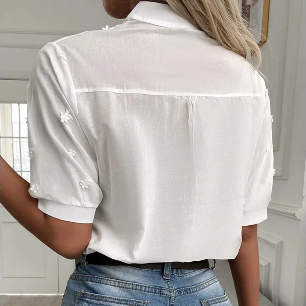 Modernde stijlvolle blouse
