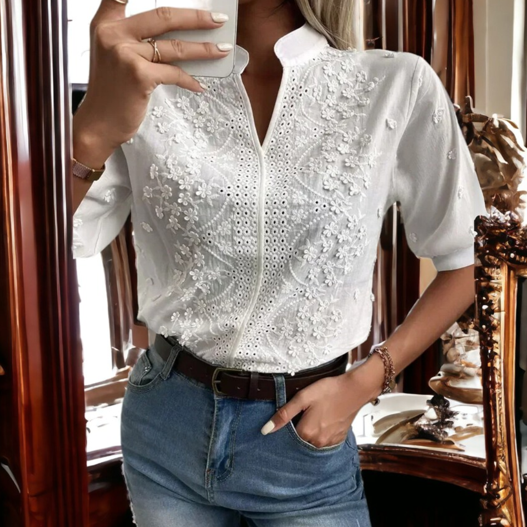 Modernde stijlvolle blouse