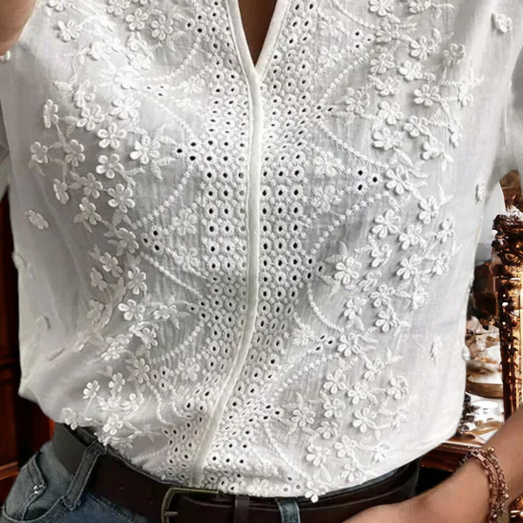Modernde stijlvolle blouse