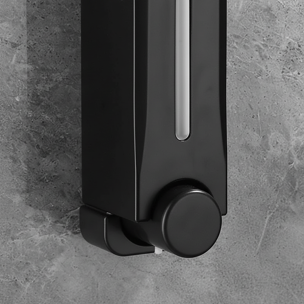 Wandgemonteerde vloeistofdispenser