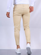 En comfortabele heren chino