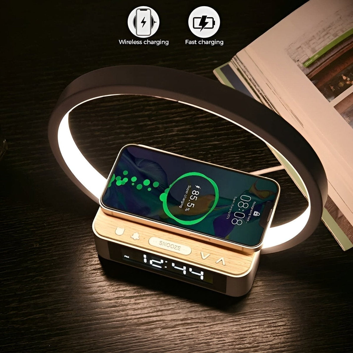 Design nachtlamp met oplader en zachte wekfunctie