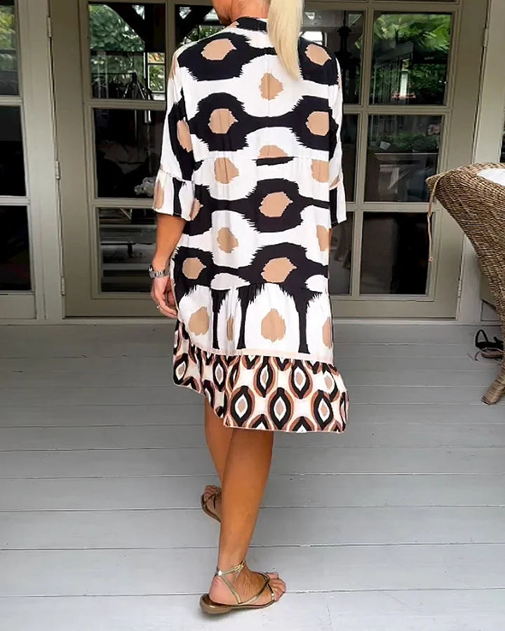 jurk met korte mouwen en abstracte print & losse snit — afbeelding 33