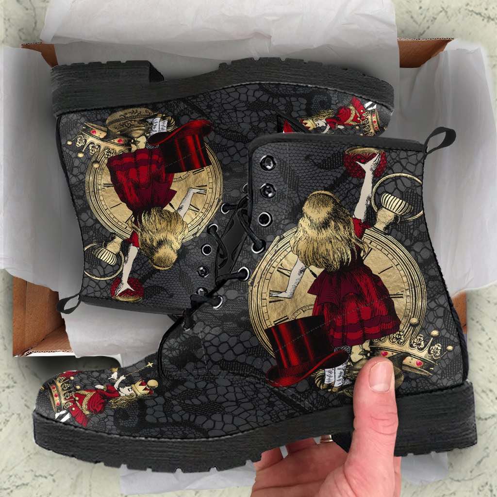 Winterschoenen met bloemen- en schedelmotief