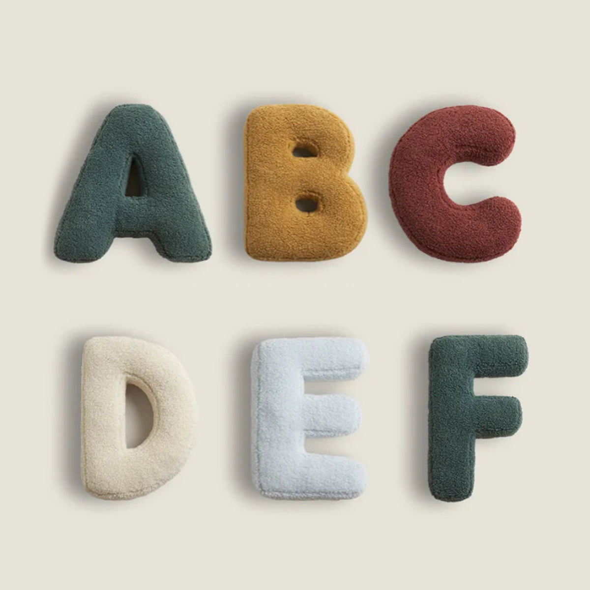 Decoratief alfabetkussen