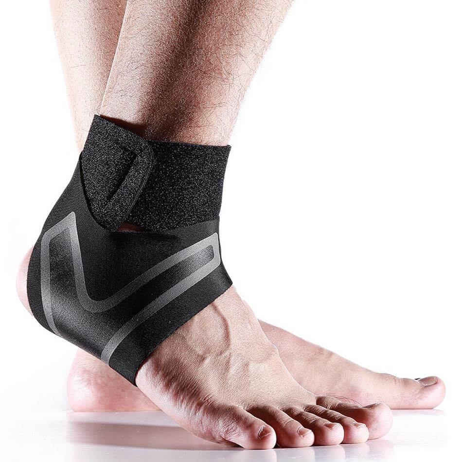 Verstelbare elastische enkelbrace