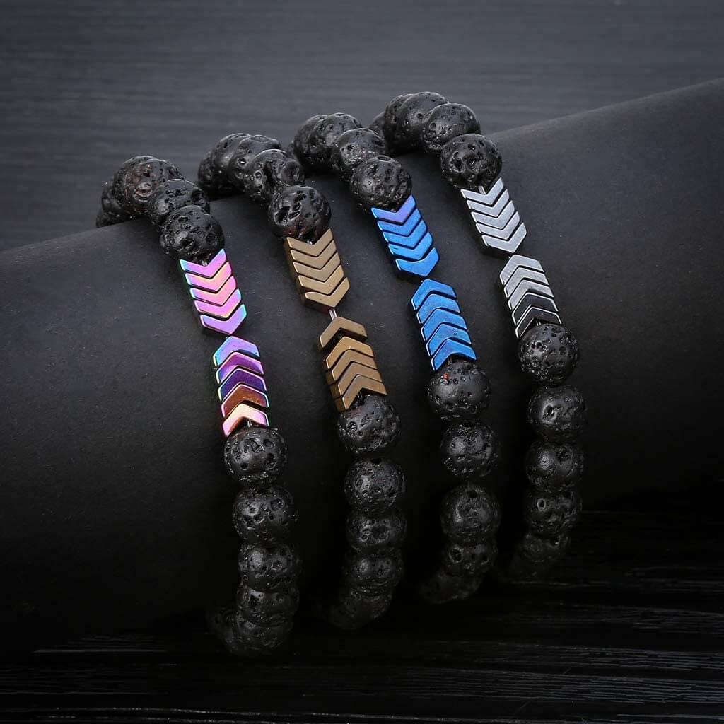 Lavasteenarmband met pijlmotief