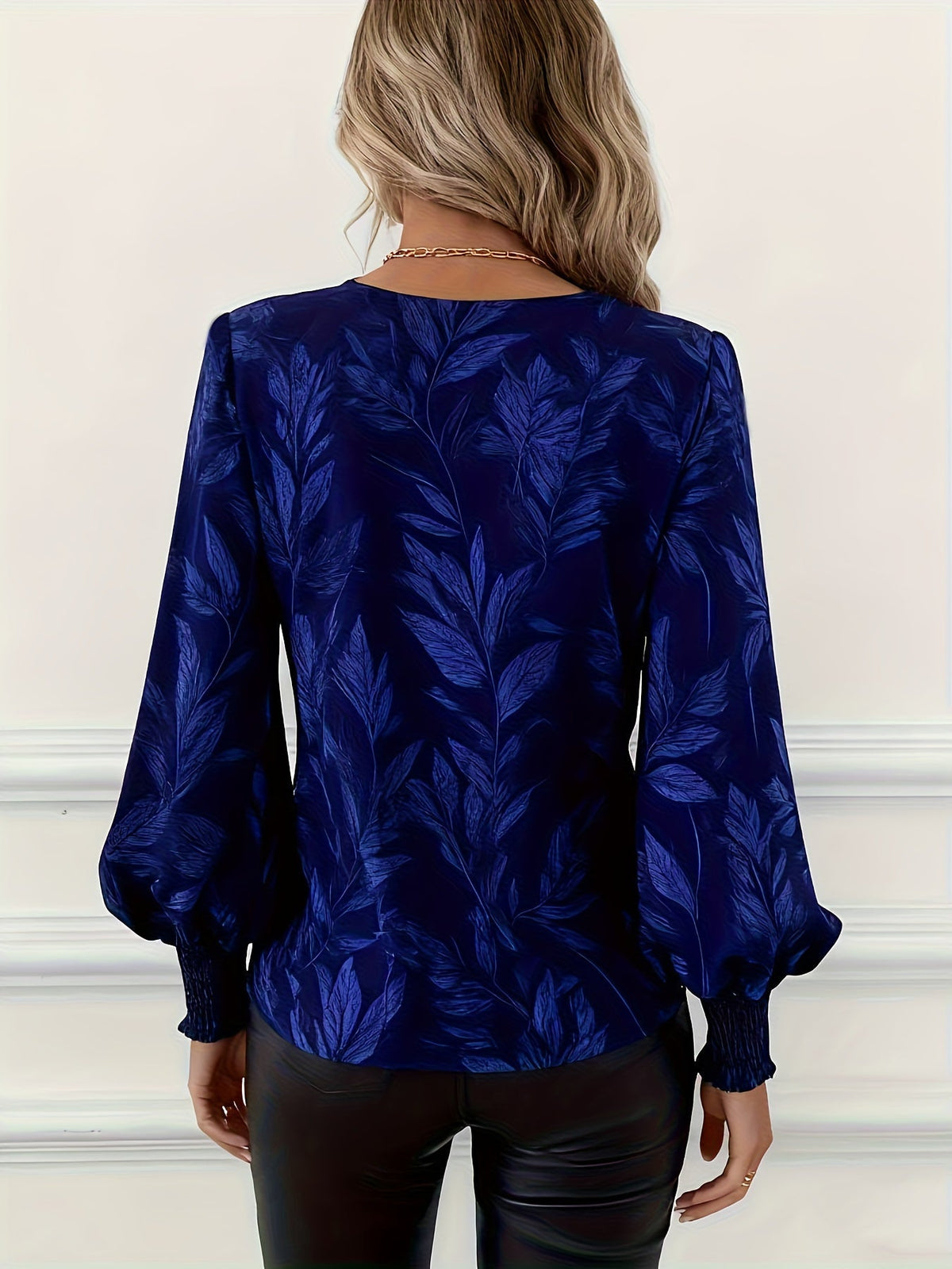 Blouse met botanisch patroon, V-hals en lantaarnmouwen