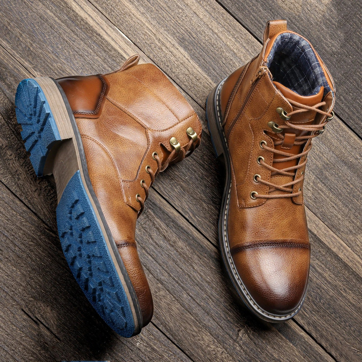 Herenenkelboots van rundleer met neuskap en zijrits
