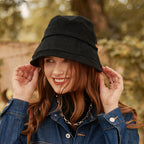 Lichte zomer bucket hat met fijne naadoptiek