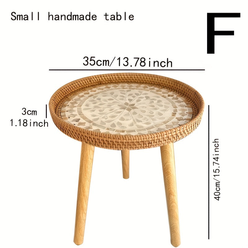 Scandinavische rotan bijzettafel