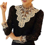 Damesblouse met herfst borduursels