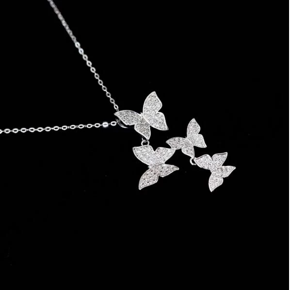 Zirkoon vlinder ketting