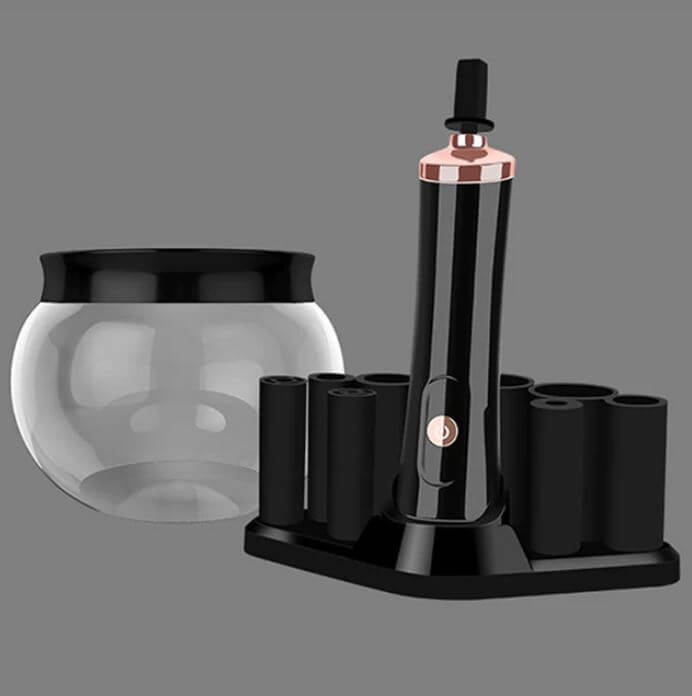 Automatische reiniger voor make-upkwasten