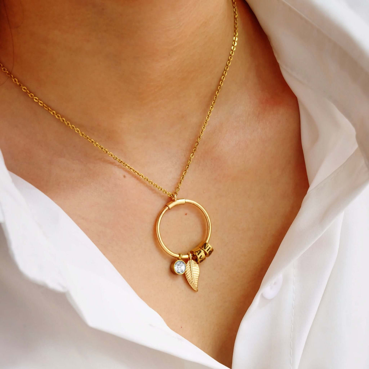 Ketting met ronde familiehanger