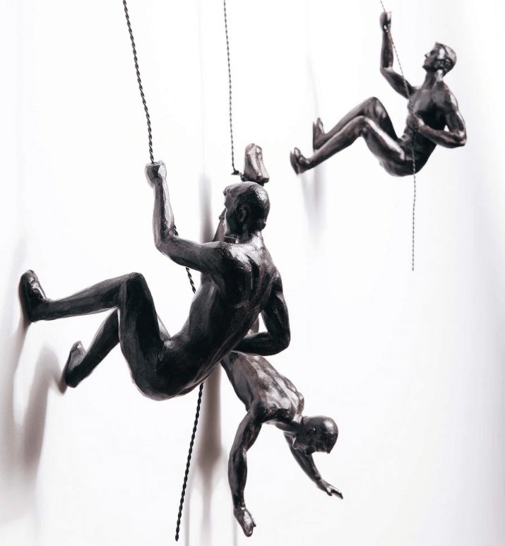 Bergbeklimmer wandsculptuur